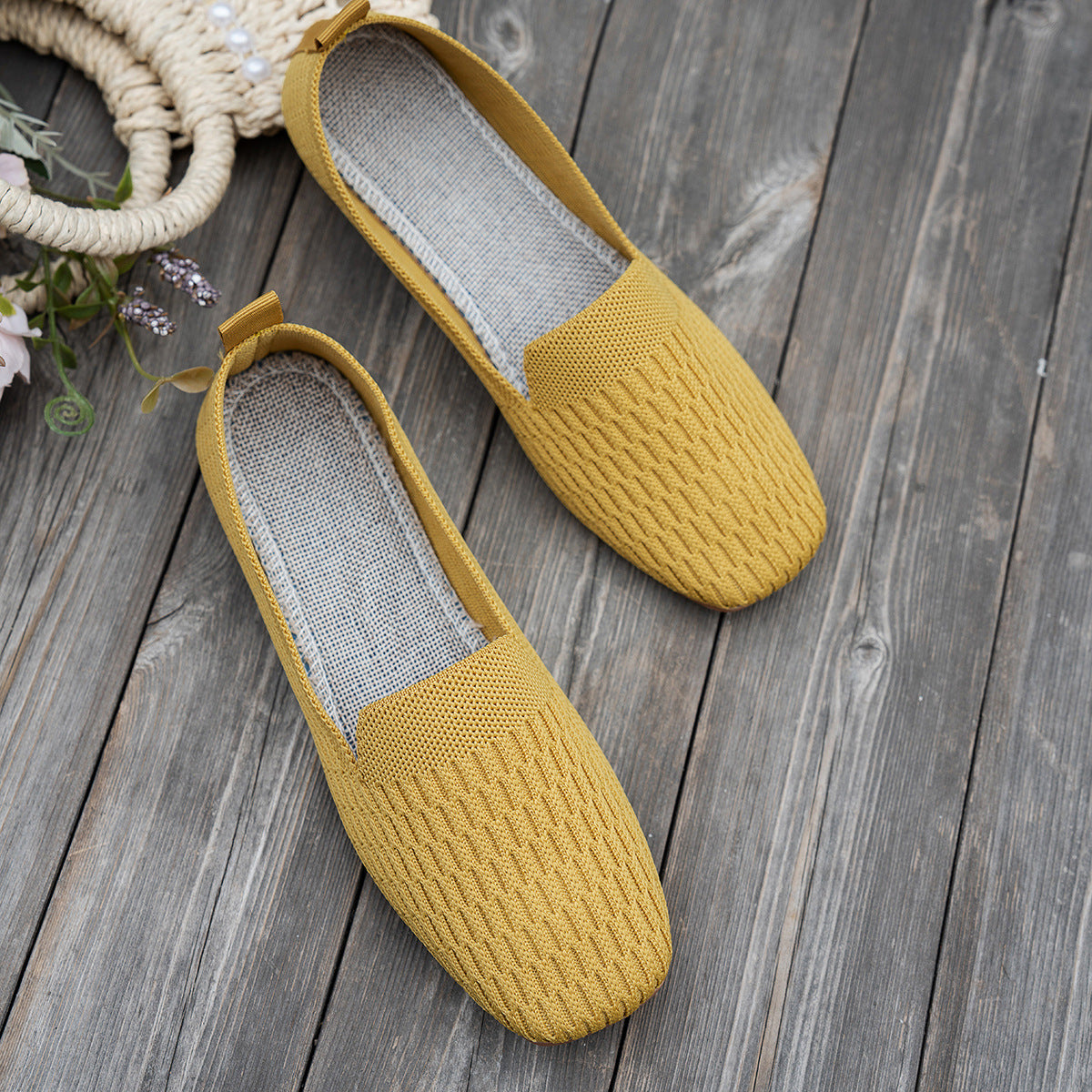 Knitted Soft Bottom Braided Shoes Breathable Low-cut
