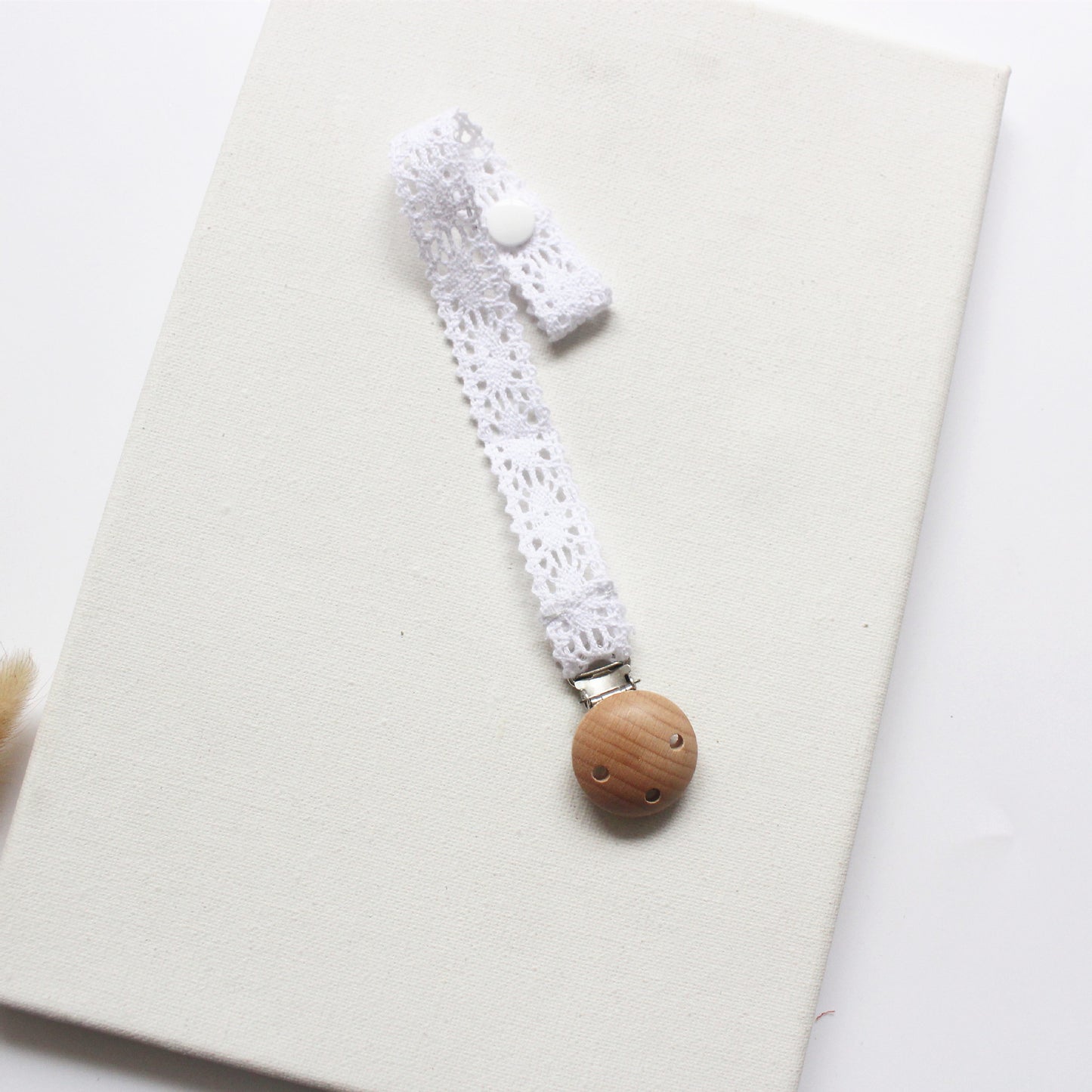 Ins Baby Pacifier Clip Teeth Glue Anti-lost Chain