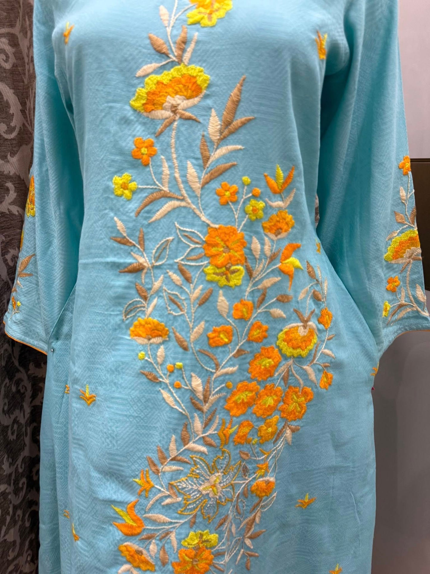 হ্যান্ড এমব্রয়ডারী থ্রি পিস