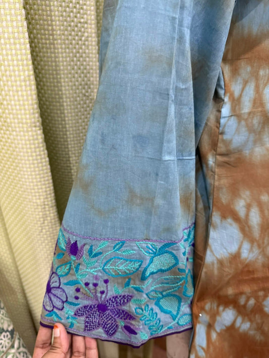 হ্যান্ড এমব্রয়ডারী করা টাইডাই থ্রি পিস