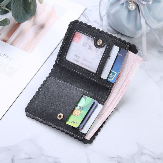 Short clutch wallet