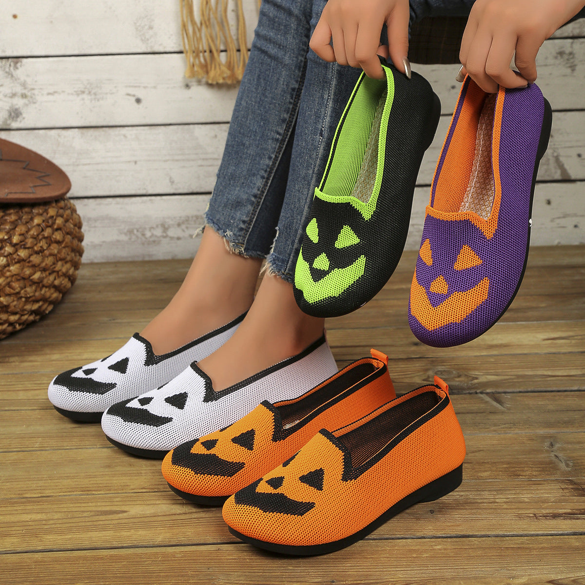 Women's Halloween Pumpkin Printed Breathable Flying Woven Shoes