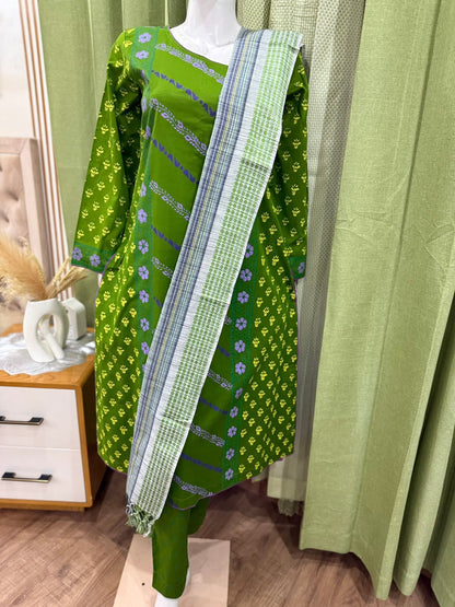 আনস্টিচ সিম্পল ব্লক থ্রি পিস