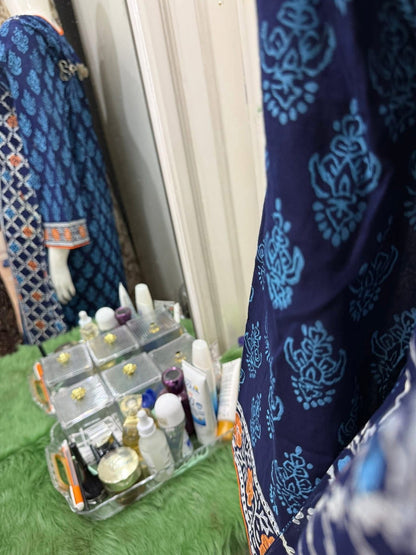 সিম্পল ব্লক থ্রি পিস