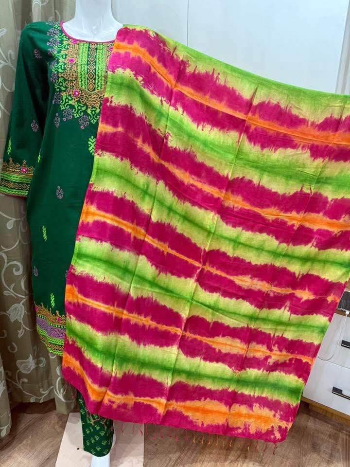 সিম্পল ব্লক থ্রি পিস