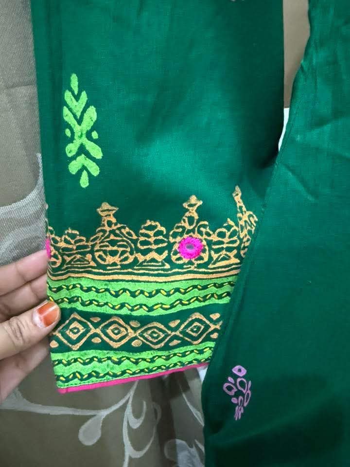 সিম্পল ব্লক থ্রি পিস