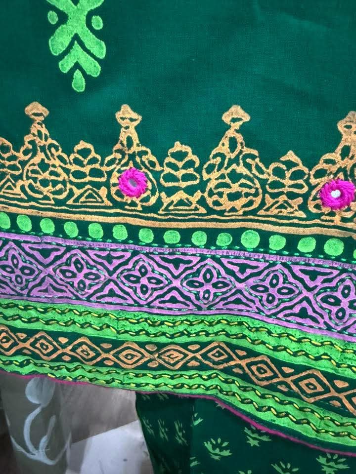 সিম্পল ব্লক থ্রি পিস