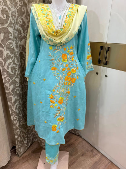 হ্যান্ড এমব্রয়ডারী থ্রি পিস