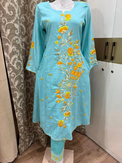 হ্যান্ড এমব্রয়ডারী থ্রি পিস