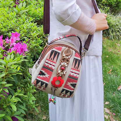 Vintage Women Bag With Triangle Coconut Shell